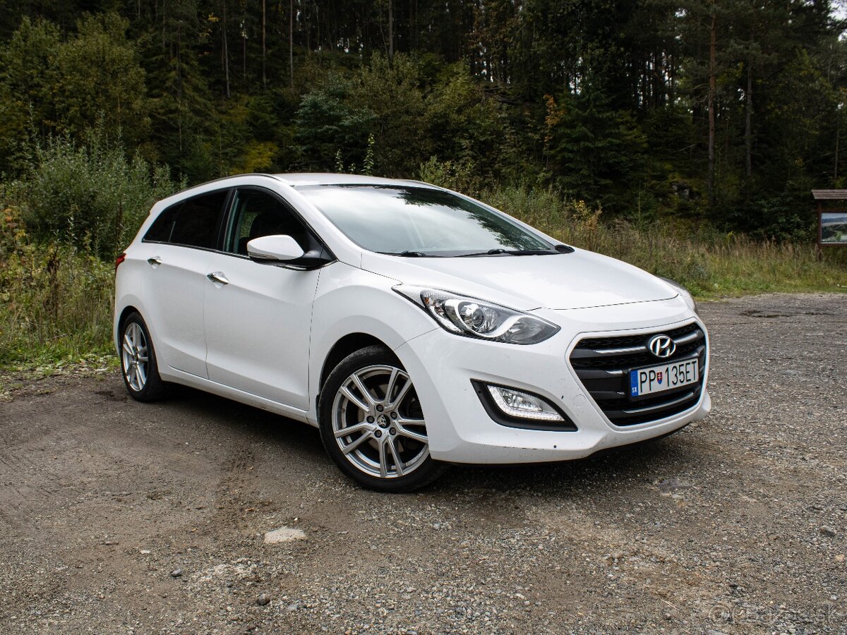 Hyundai i30 CW 1.6 CRDi 136 Style - 3