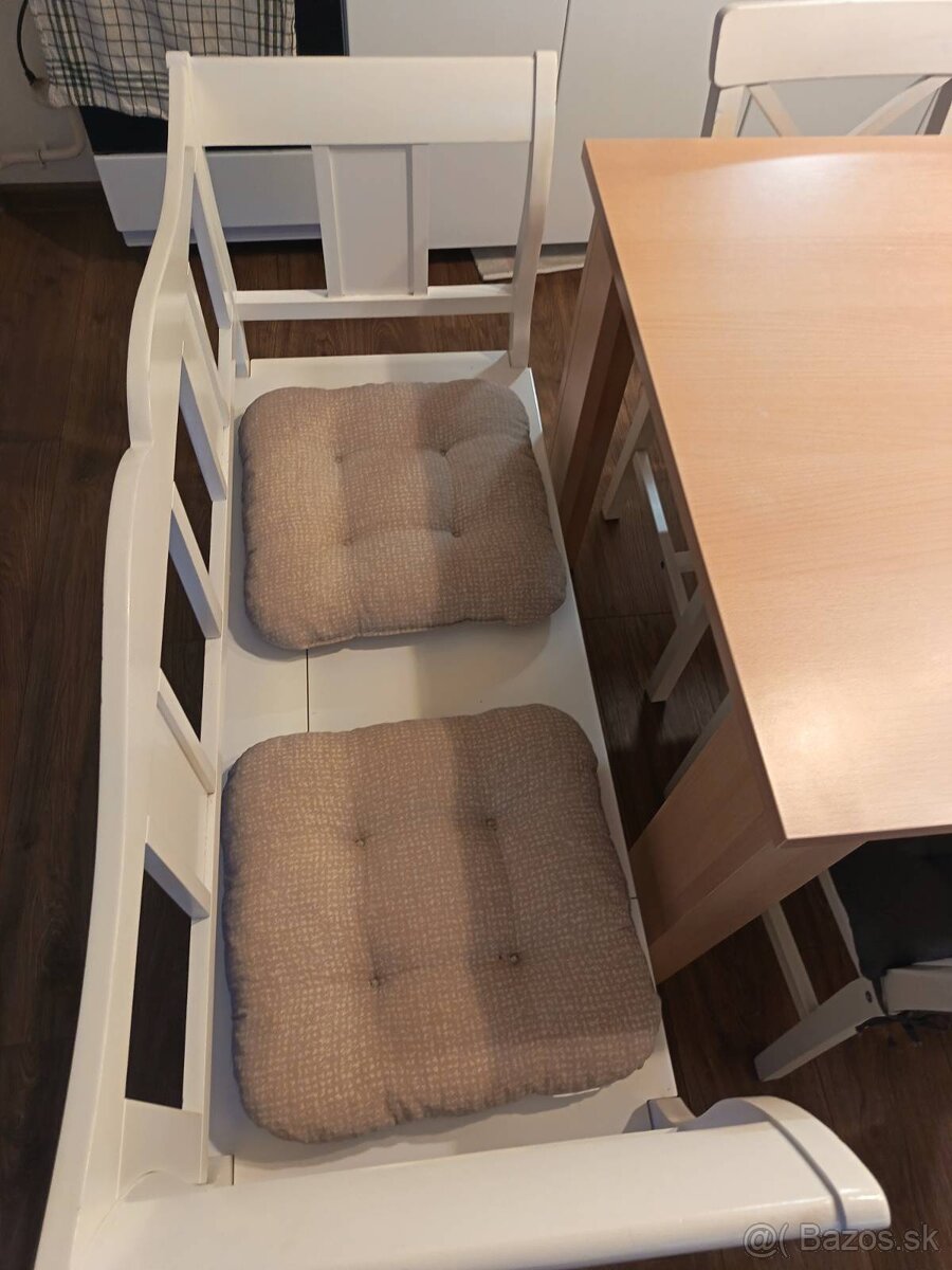 Stôl, stoličky a lavica - 3