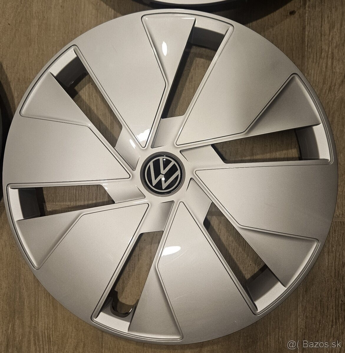 Originálne puklice VW - R18 - 3