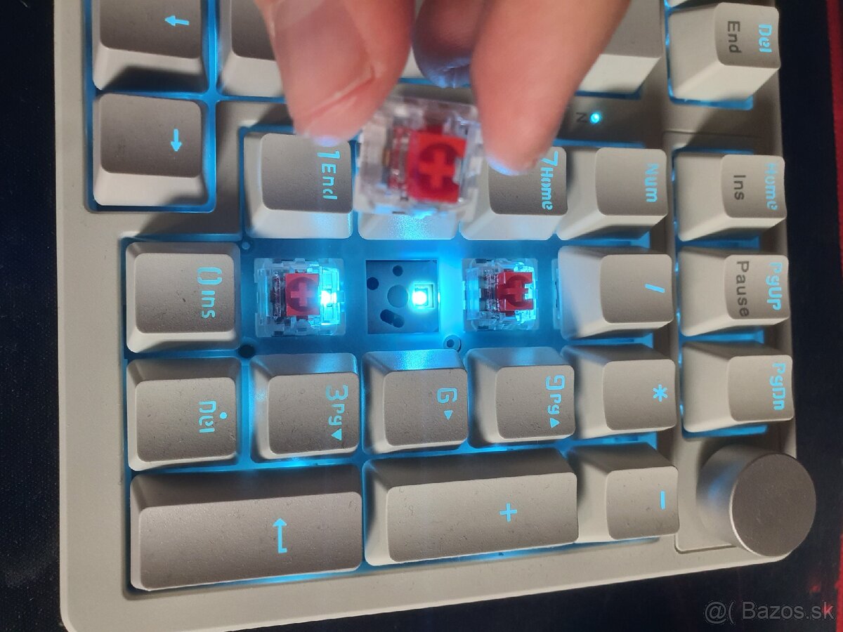 Mechanická klávesnica Ajazz Ak992 Retro - 3