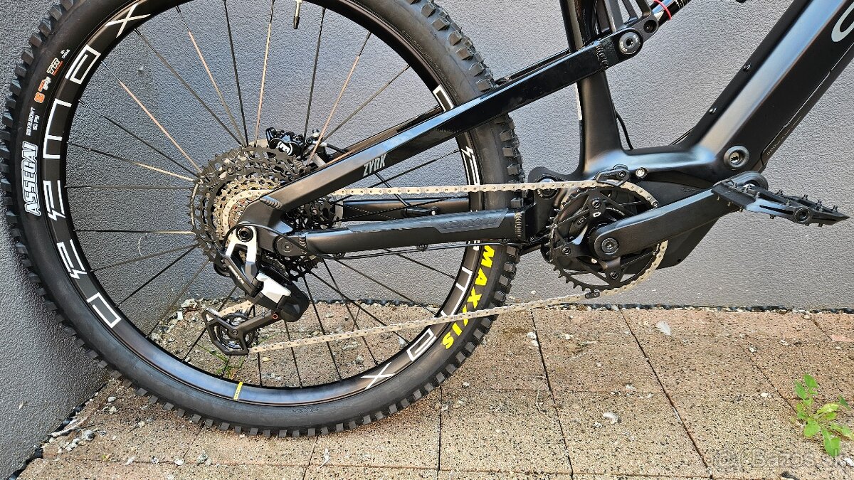 CTM ZYNK PRO RACE velkost L NOVÝ - 3