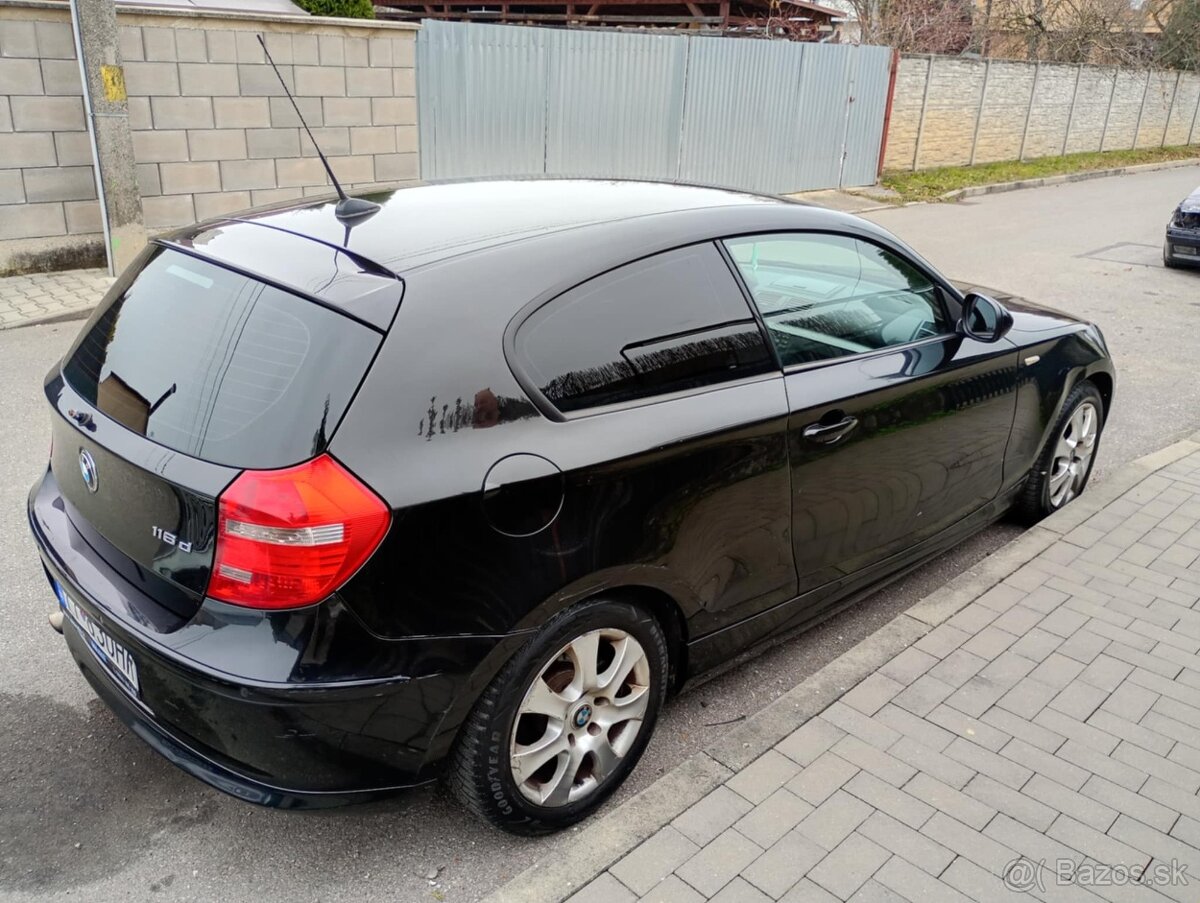 Predam bmw e87 116d rok 2010 - 3