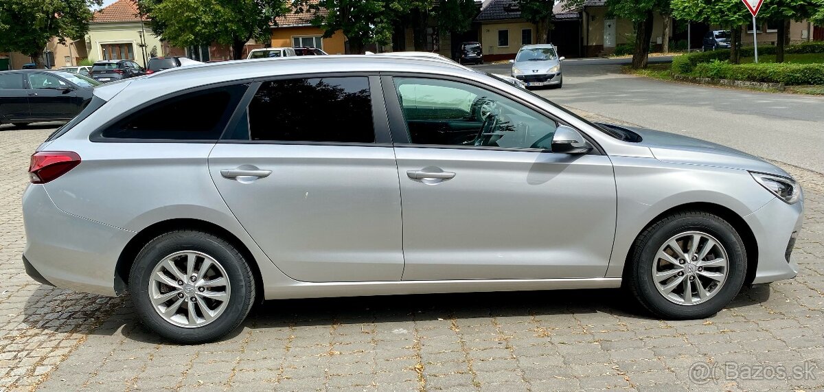 Hyundai i30 combi 1,6Diesel - 3