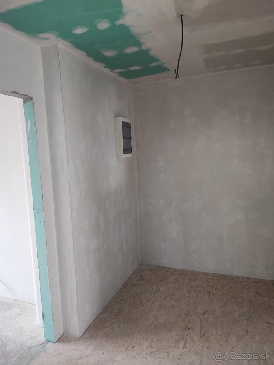 Tehlový dvojizbový byt s terasou v centre mesta - 3