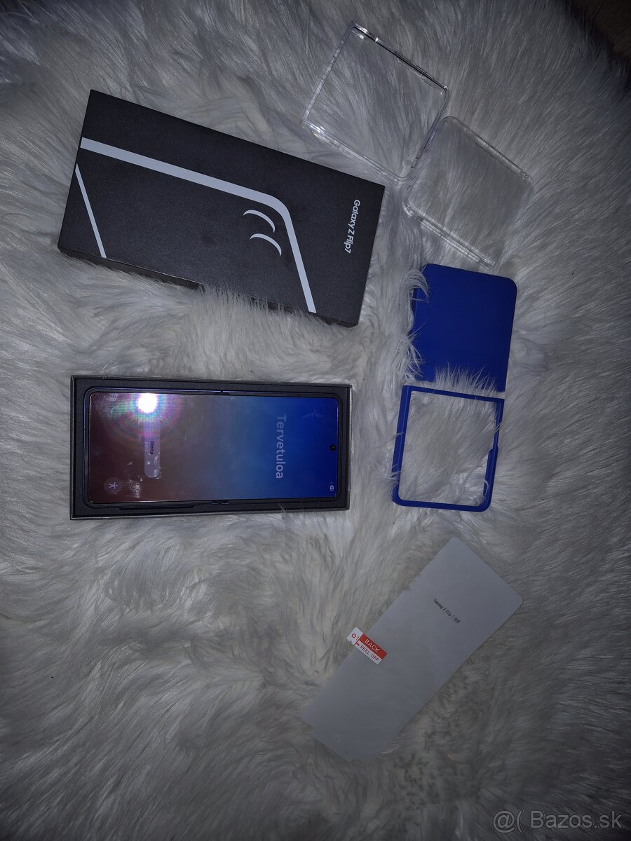 Samsung galaxy Flip 7 256 - 3