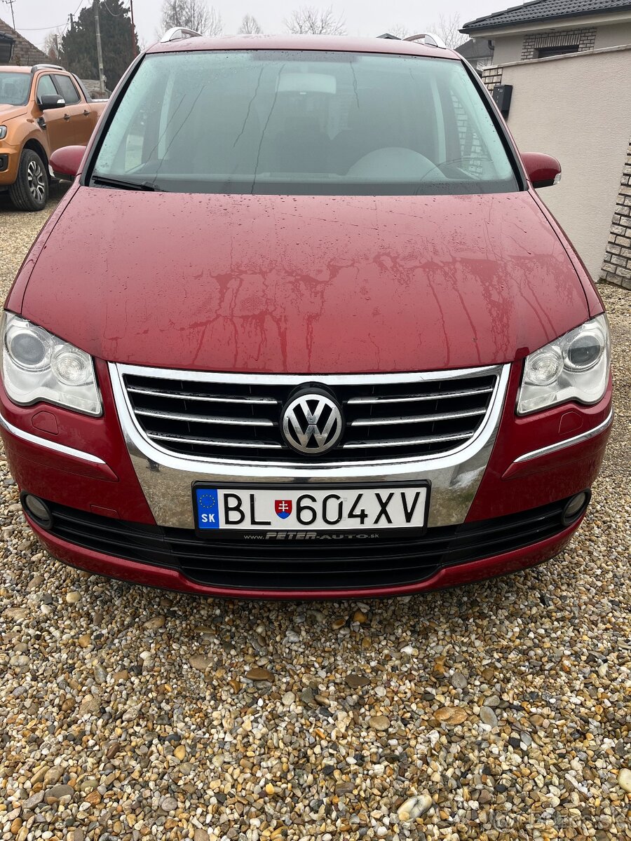 Volkswagen Touran 2.0tdi DSG - 3