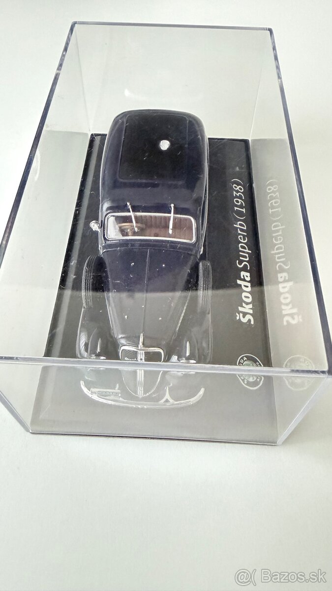 Model autá Škoda Superb 1938 1:43 - 3
