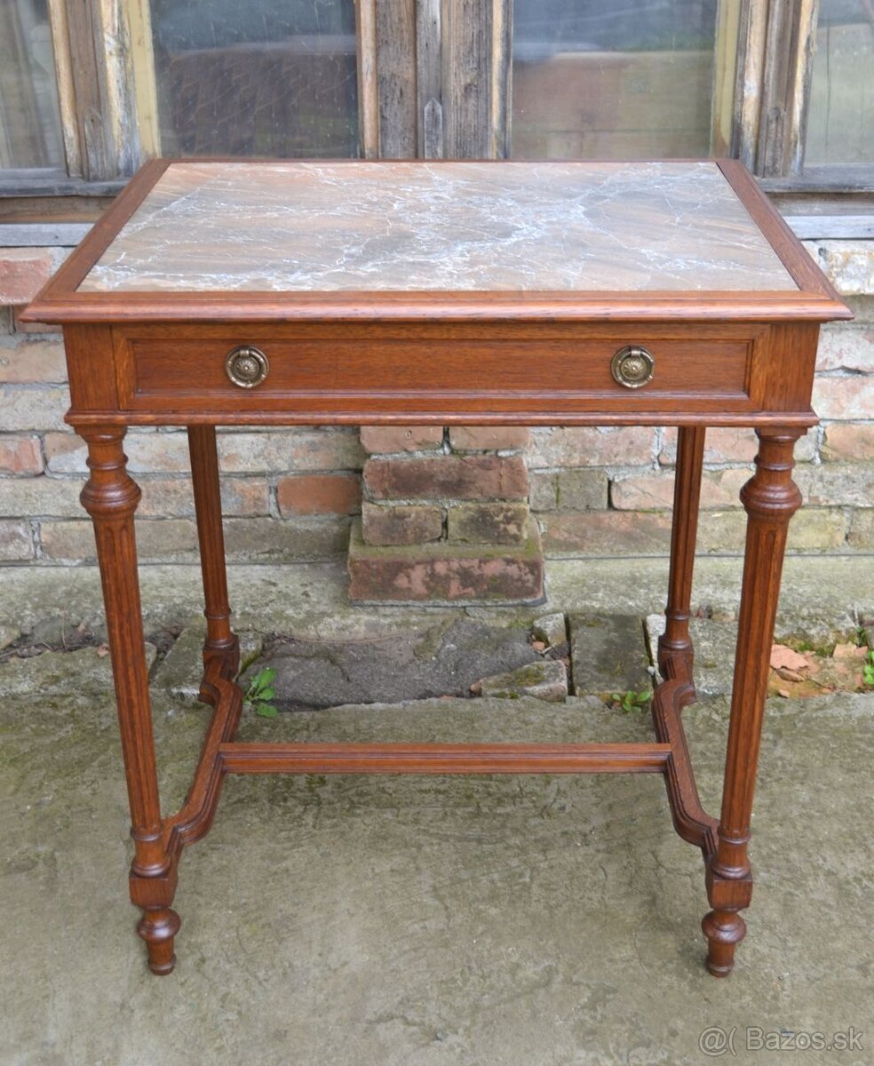 Dubový písací stolík - 3