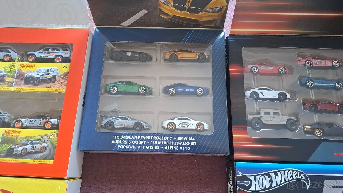 Hot wheels a matchbox autíčka 1:64 sety - 3