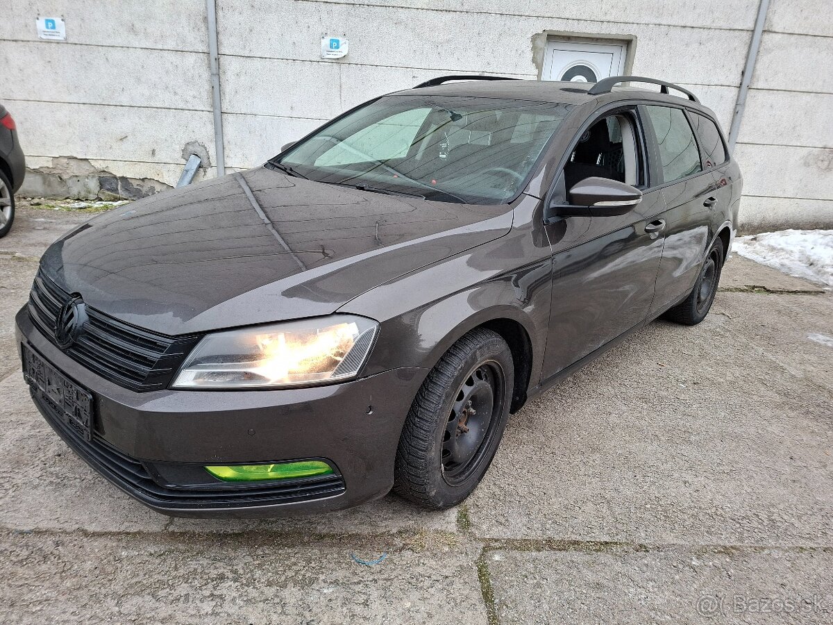 Volkwagen Passat B7 Variant - 3