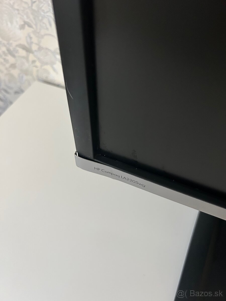 Monitor k PC - HP - 3