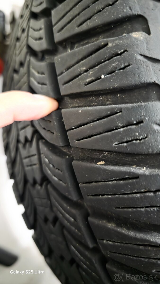 Zimné 205/50 R17 - 3