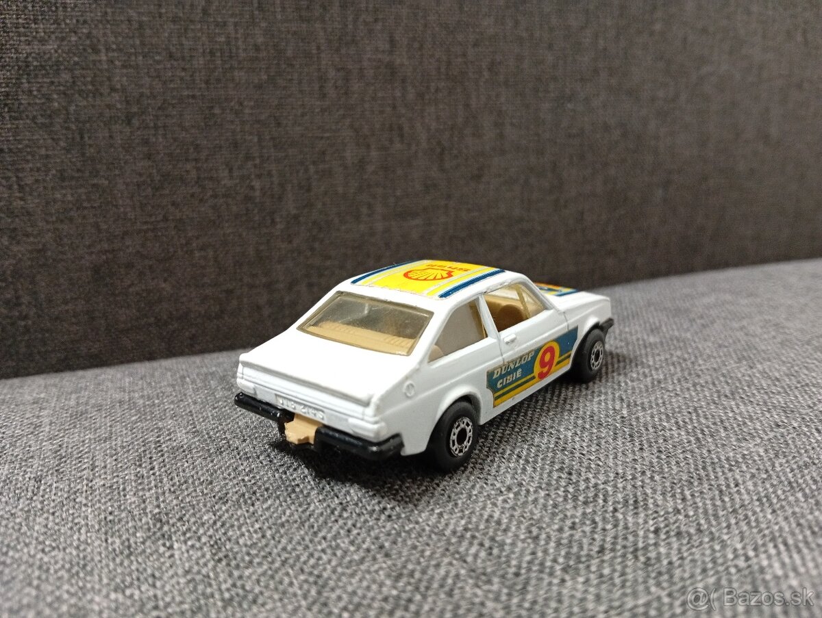Matchbox Ford Escort RS 2000, Lesney England - 3