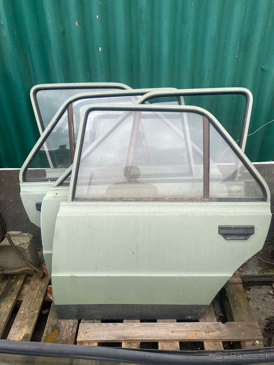 Diely Škoda 120 - 3