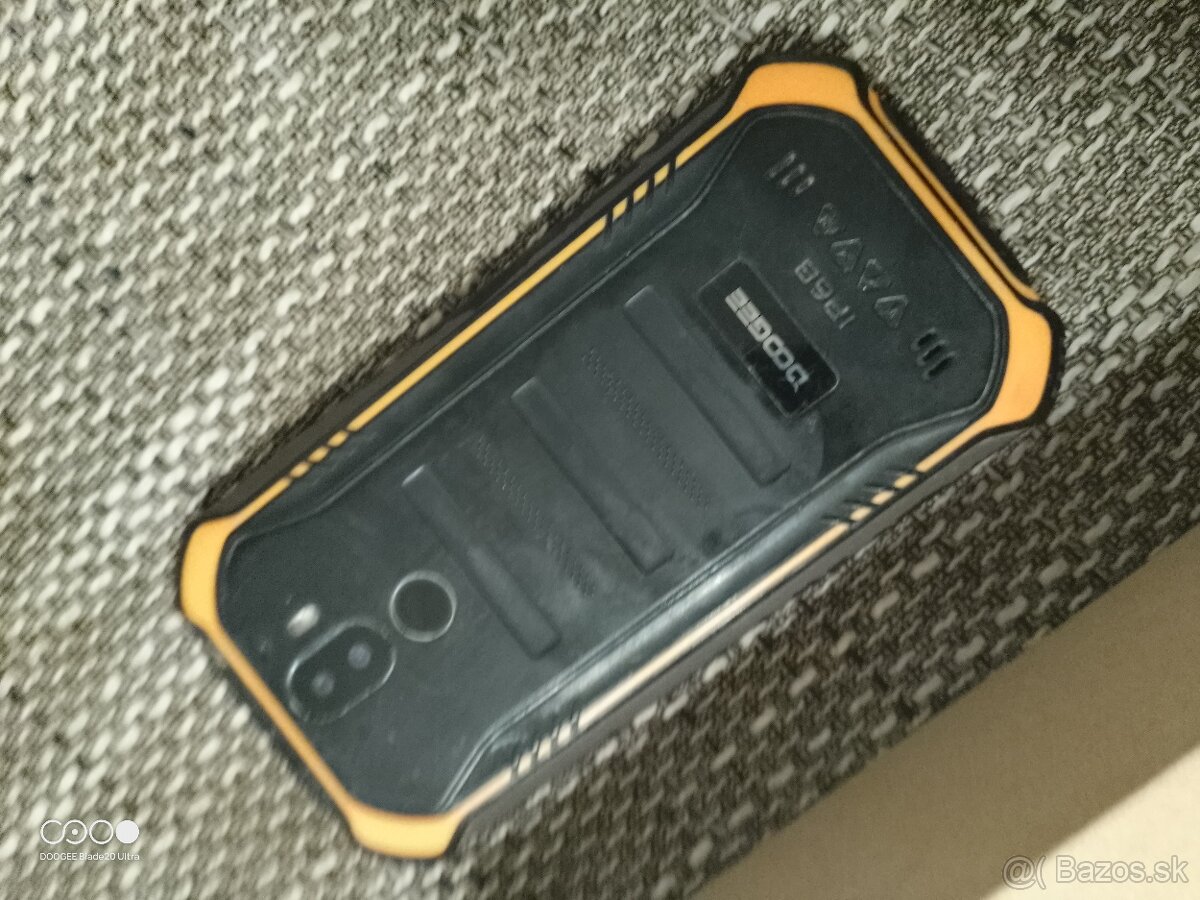 Predám telefón Doogee S40 Pro - 3