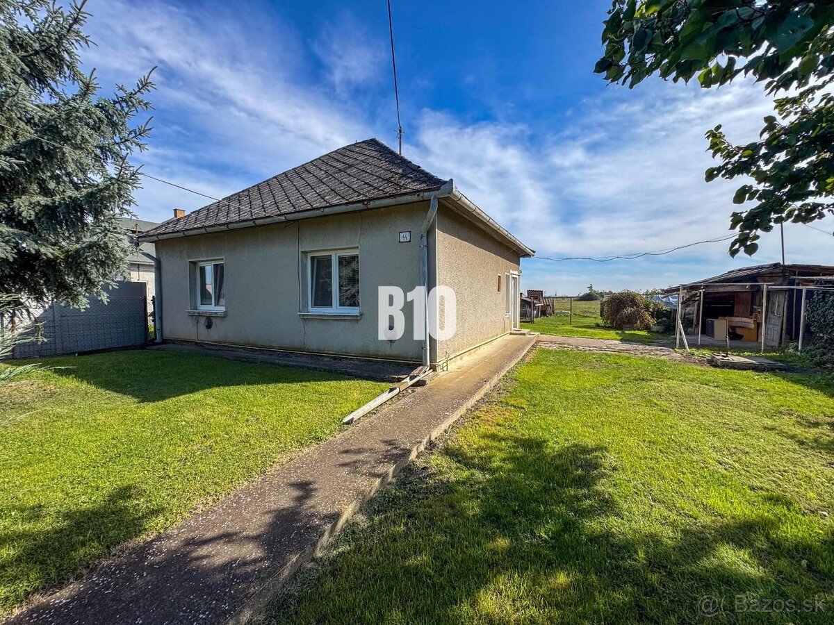 Rodinný dom s veľkým pozemkom (4641 m2) - Ondrejovce - 3