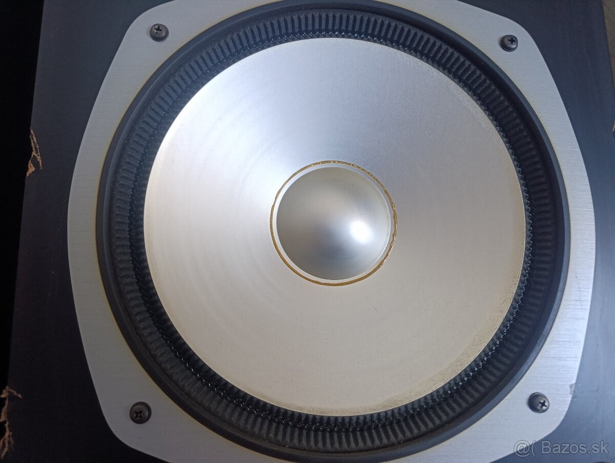 Hitachi reproduktory - 3