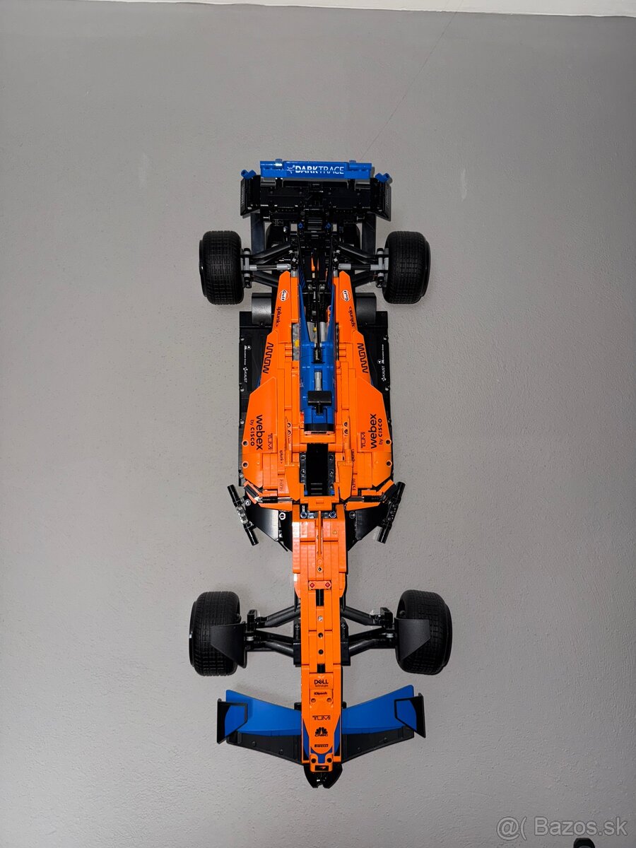 Lego F1 McLaren Formula 1 team - 3