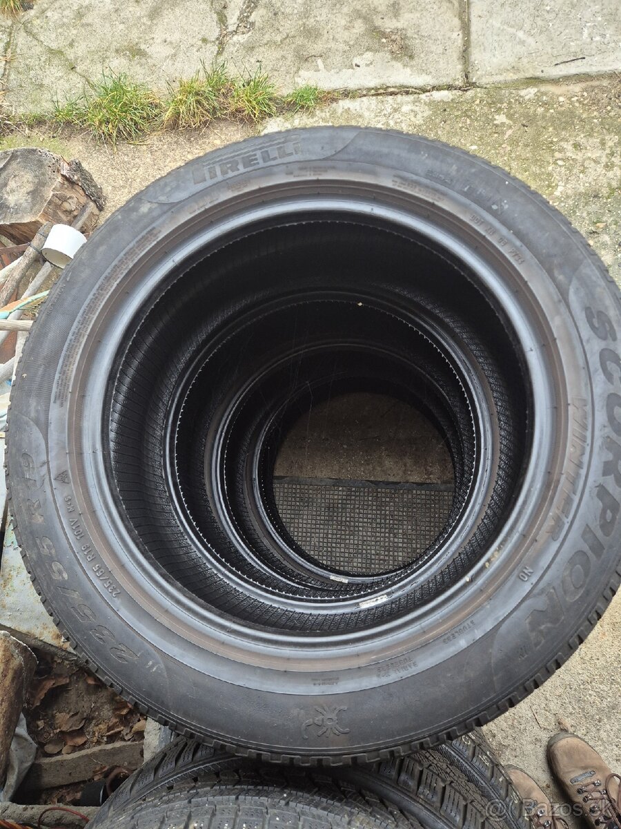 Zimne pneumatiky Pirelli Scorpion 235/55 R19 - 3