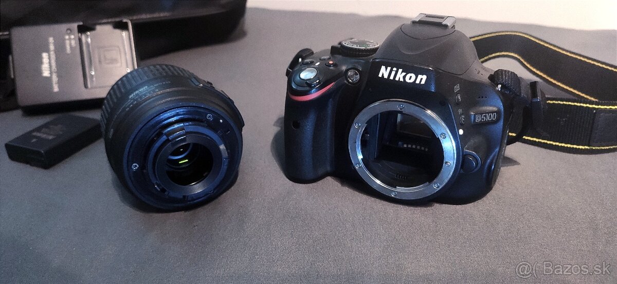 Nikon D5100 - 3