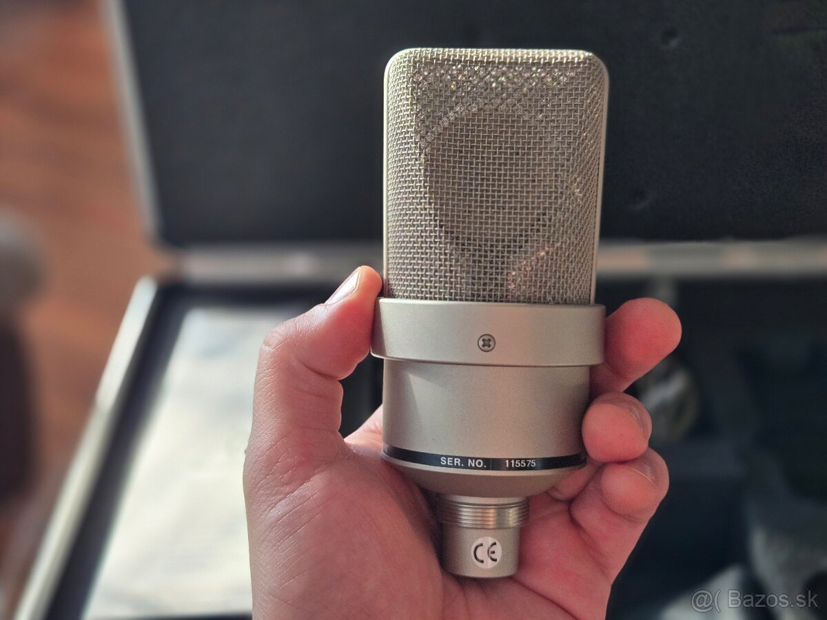 Neumann TLM 103 s originálnym pavúkom - 3