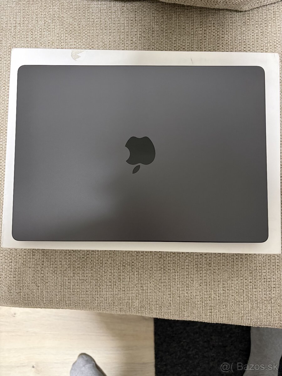 MacBook Pro 14" M3 Pro 18GB, batéria: 100% - 3
