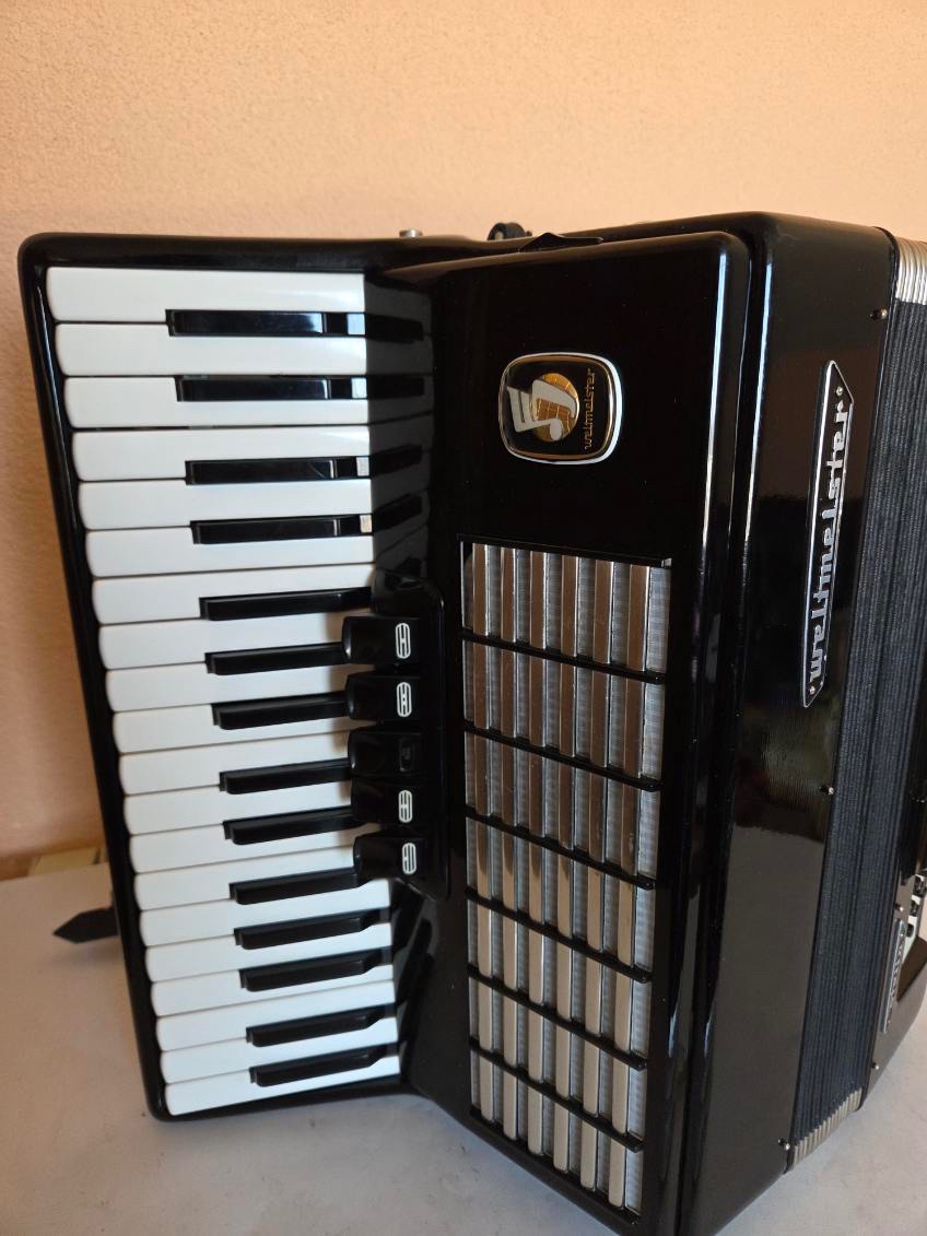 Predám akordeón Weltmeister - 3