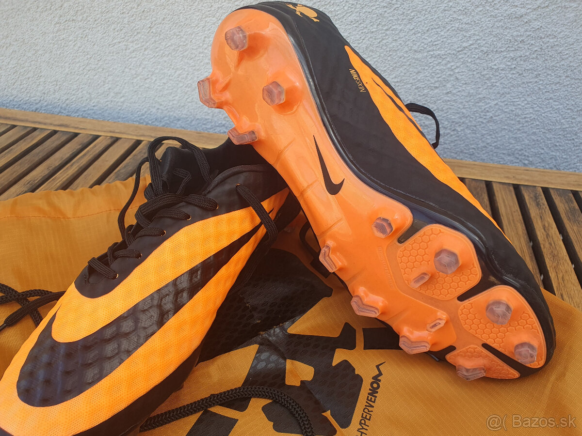 Predám kopačky Nike Hypervenom, č. EU 43 - 3