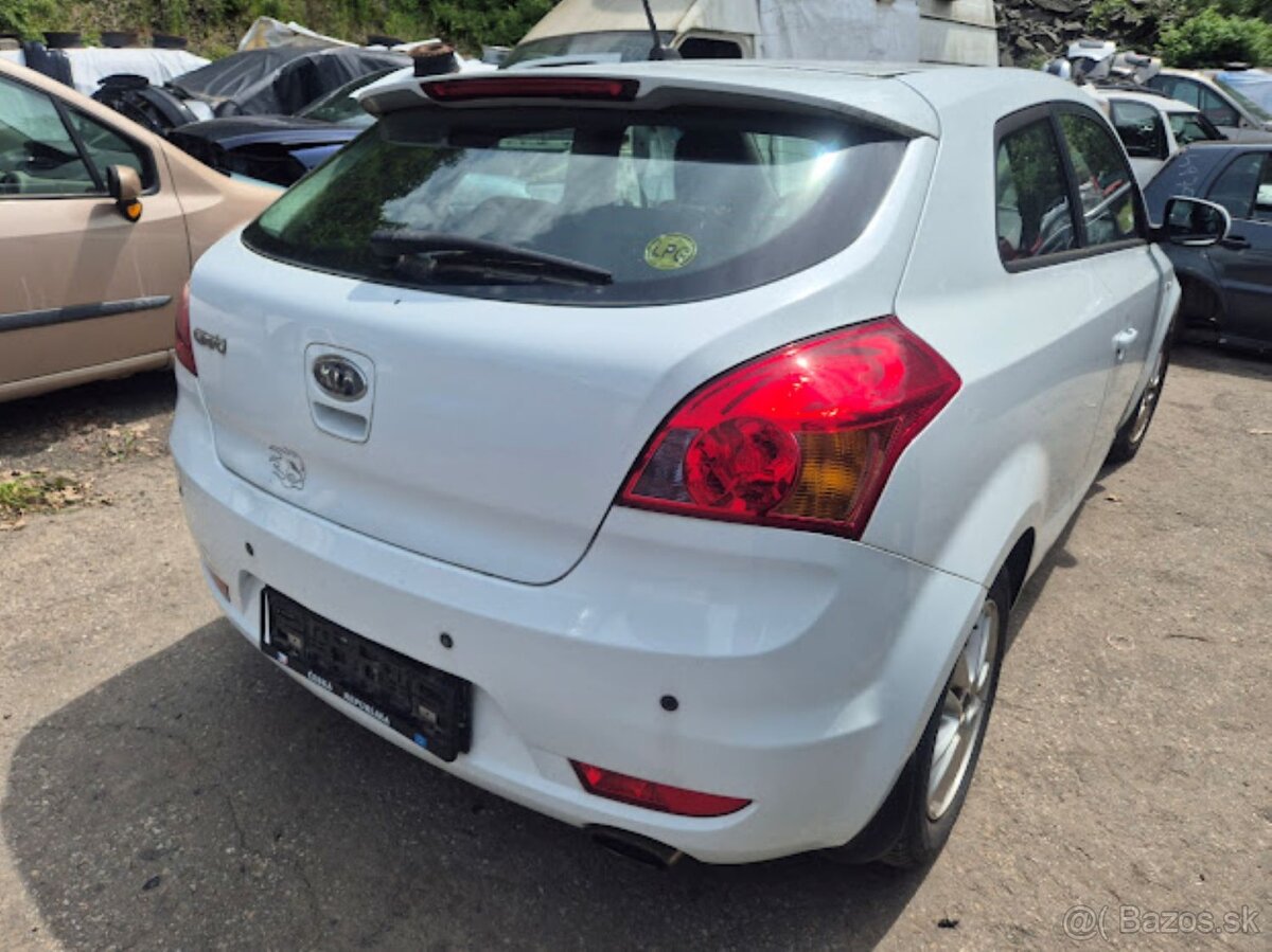 KIA CEED - PRODEJ POUŽITÝCH NÁHRADNÍCH DÍLŮ - 3