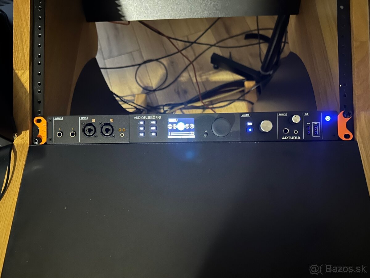 Arturia Audio Fuse 16Rig - 3