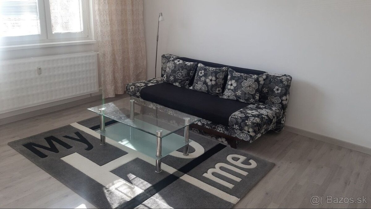 SENEC: ZARIADENÝ 1-izbový byt s loggiou v CENTRE - 3