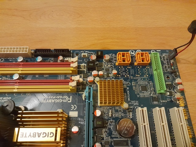 Gigabite GA-P35-DS3L - 3