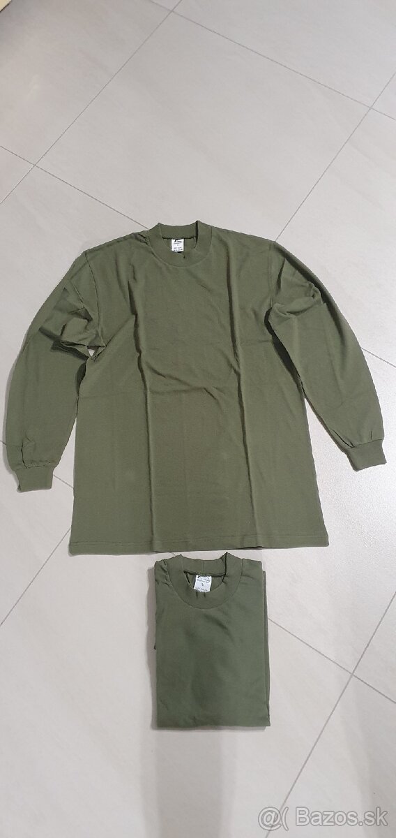 Vojenský nátelník, M - 3