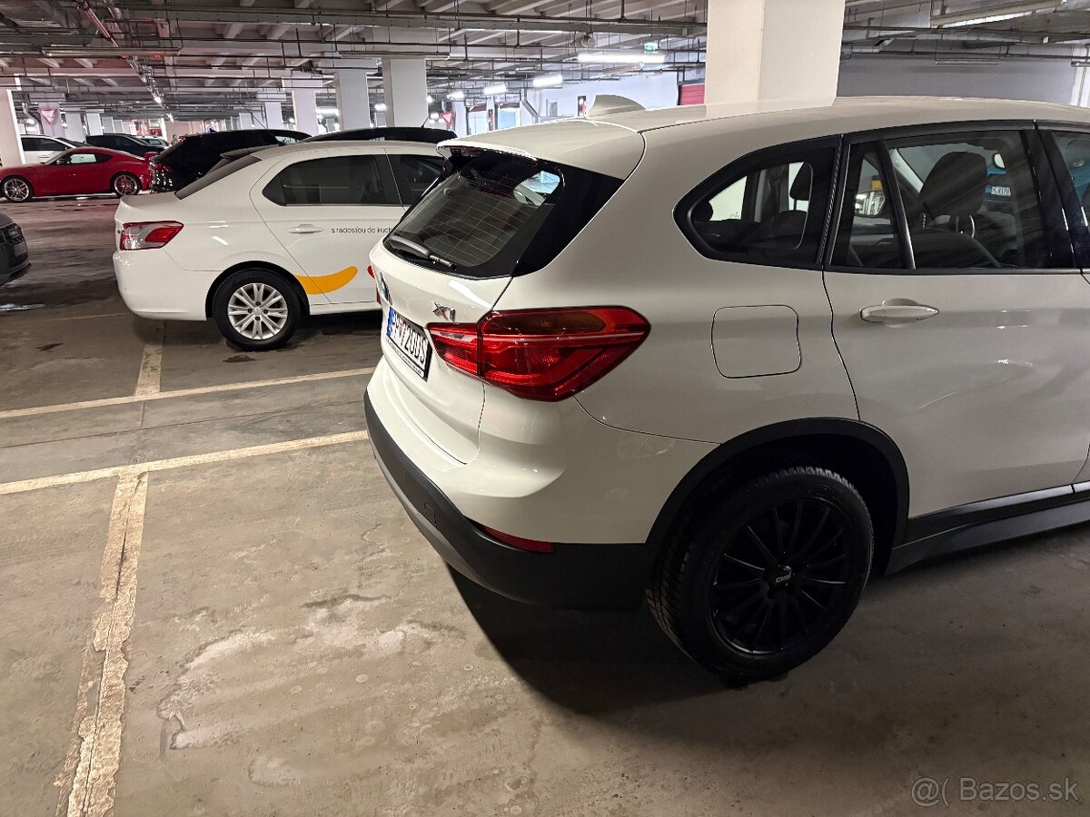 Predám BMW x1 - 3