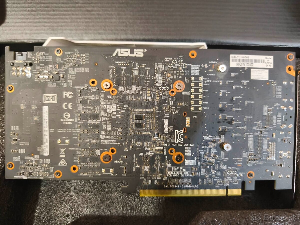 ASUS Dual GTX 1060 6 GB (OC) - 3
