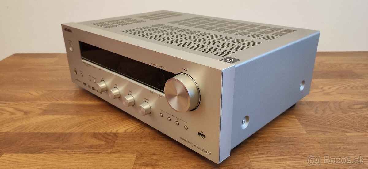 Predám receiver ONKYO TX8150 - 3