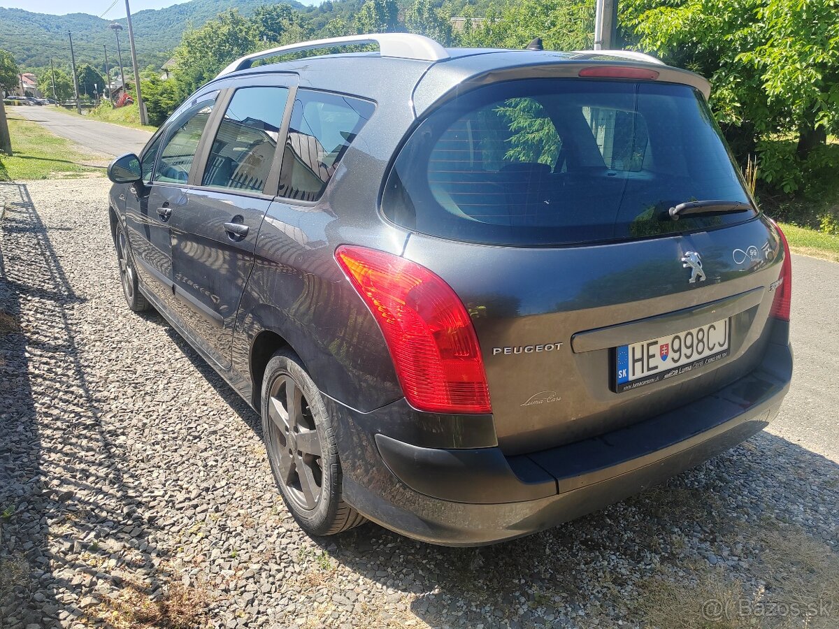 Peugeot 308 SW 1,6 combi 2012 - 3