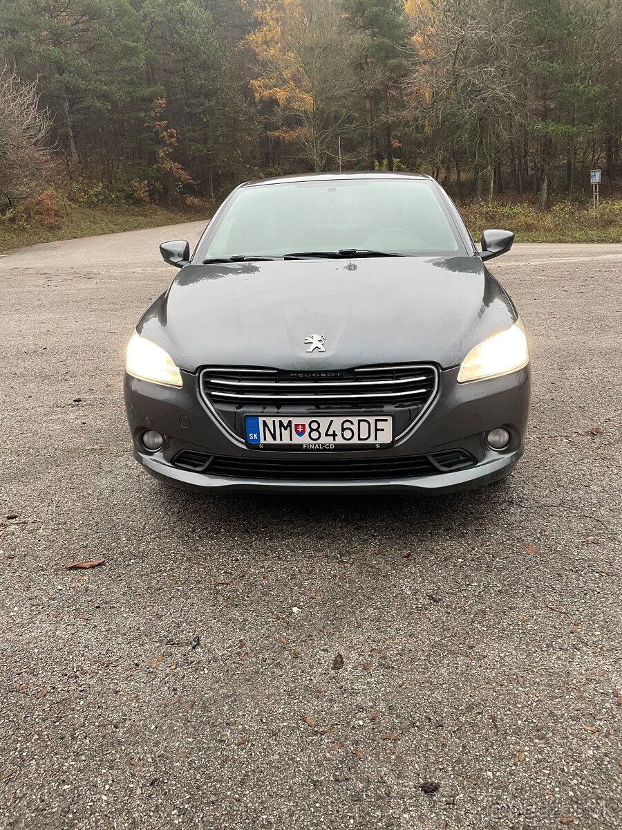 Peugeot 301 - 3