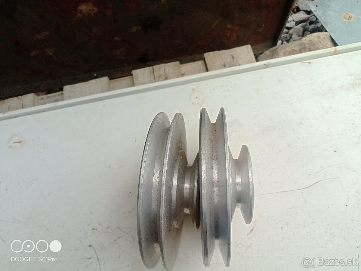 Stupnovite remenice 178-90 2x17 - 3