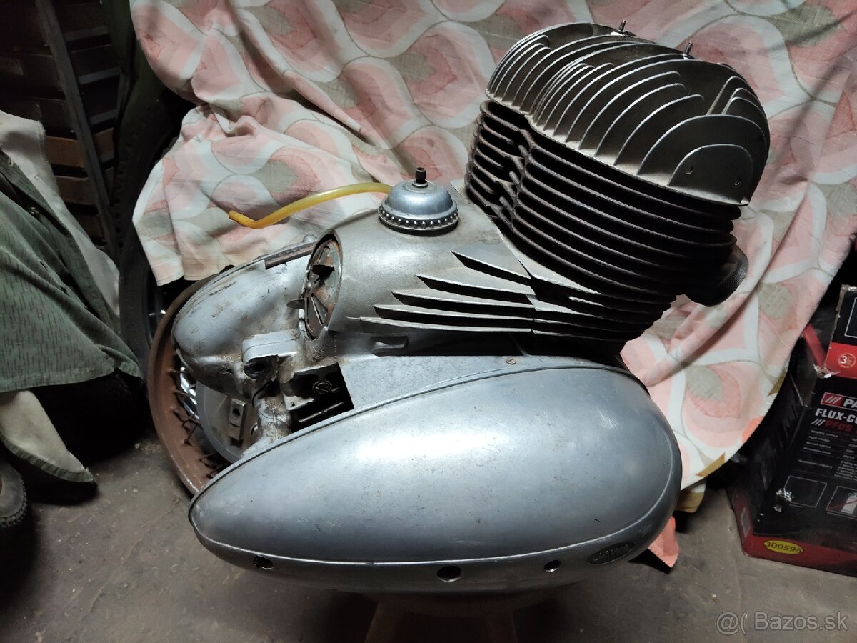 Jawa 350 typ 354 motor - 3