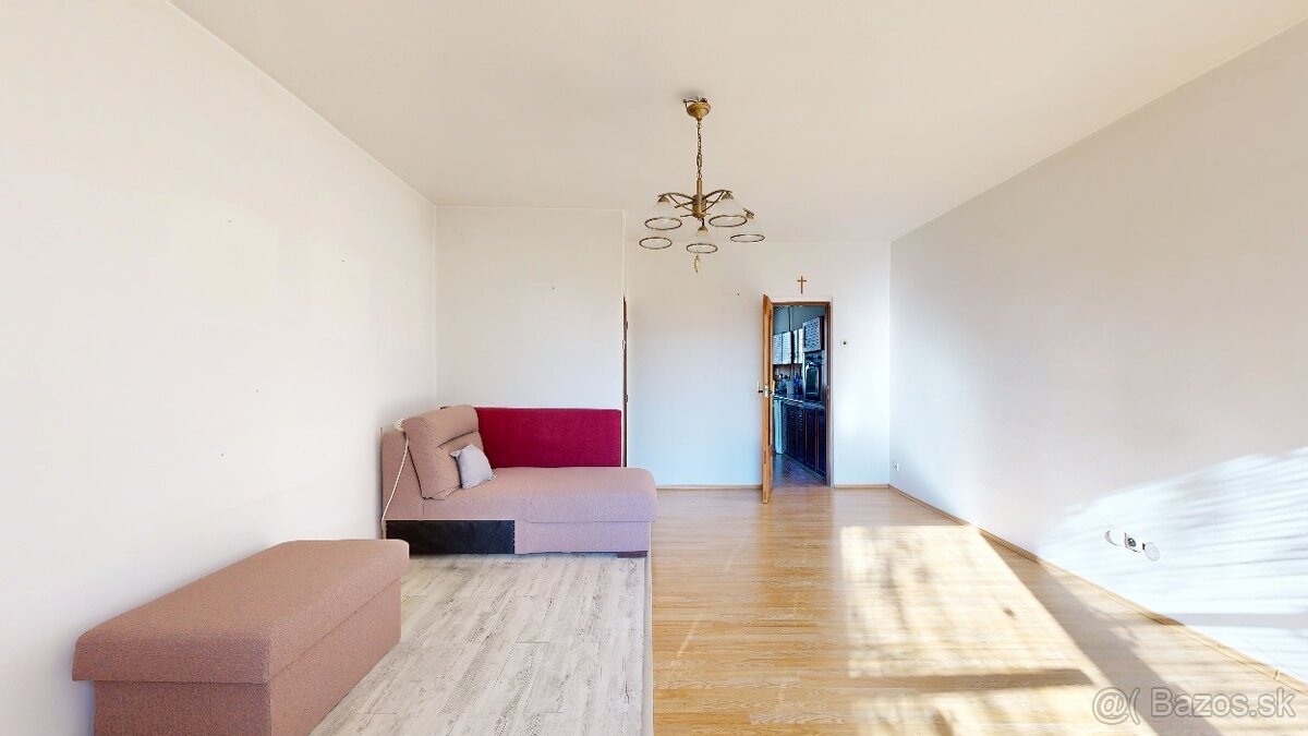 RD s 2 bytovými jednotkami - 170m2, Odbojárska ulica - 3