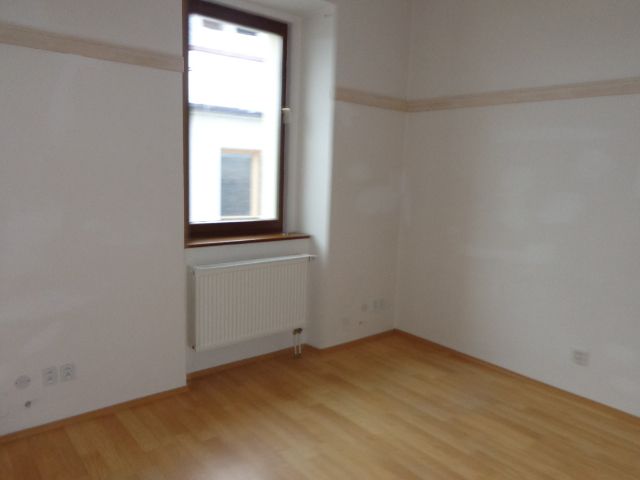 Prenájom - kancelársky priestor 50 m2 Banská Bystrica, centr - 3