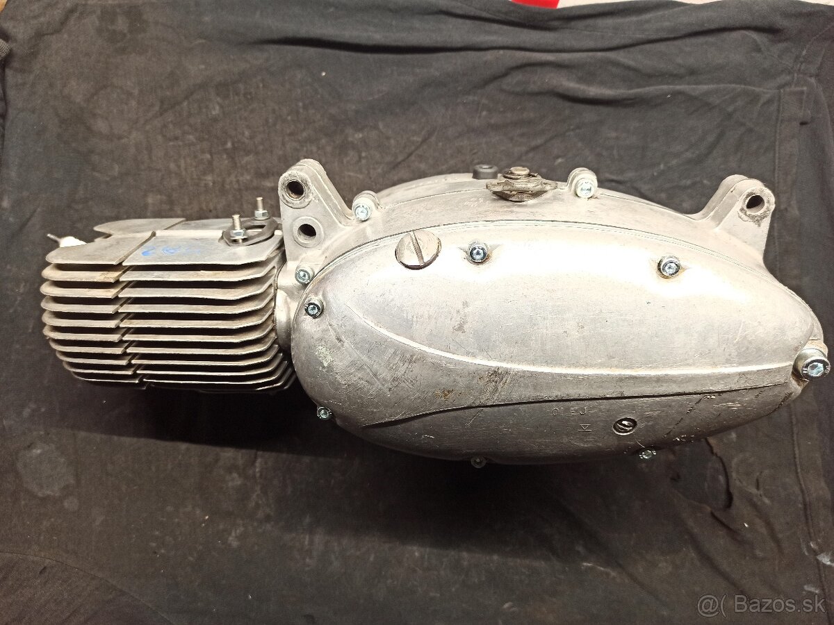 Jawa 50 pionier 20 , 21 , 23 mustang