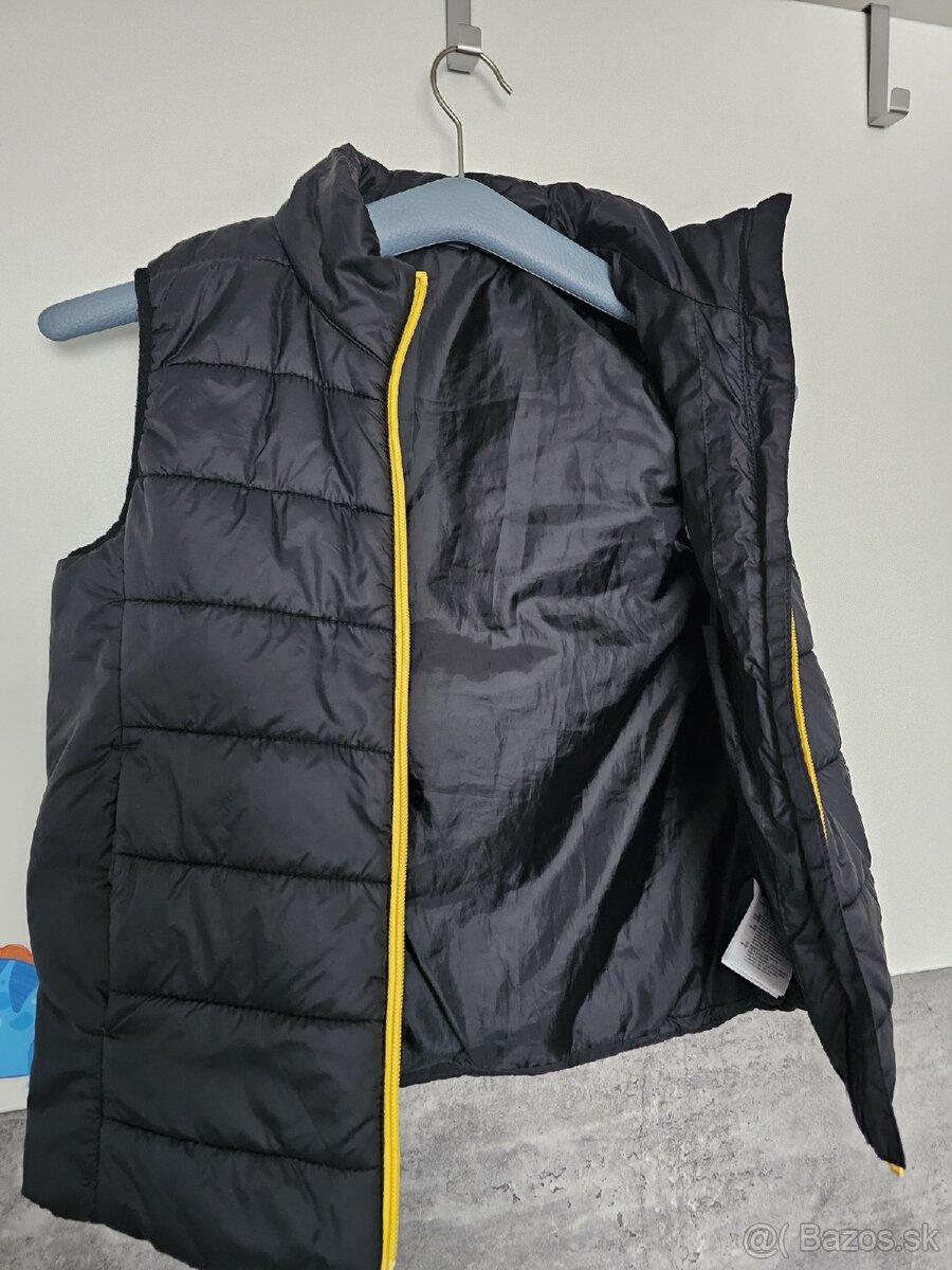 Detská vesta 134 a 140 - 3