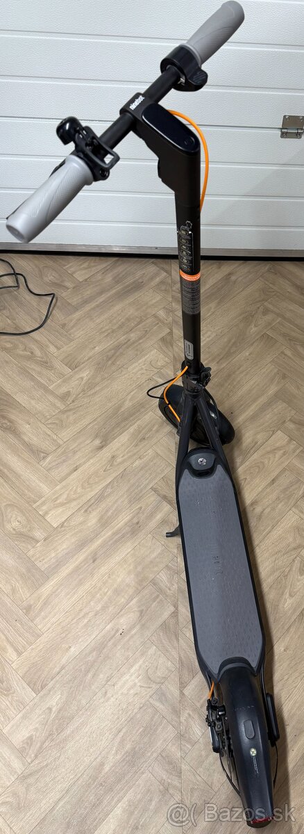 Ninebot Segway Kickscooter F30E - 3