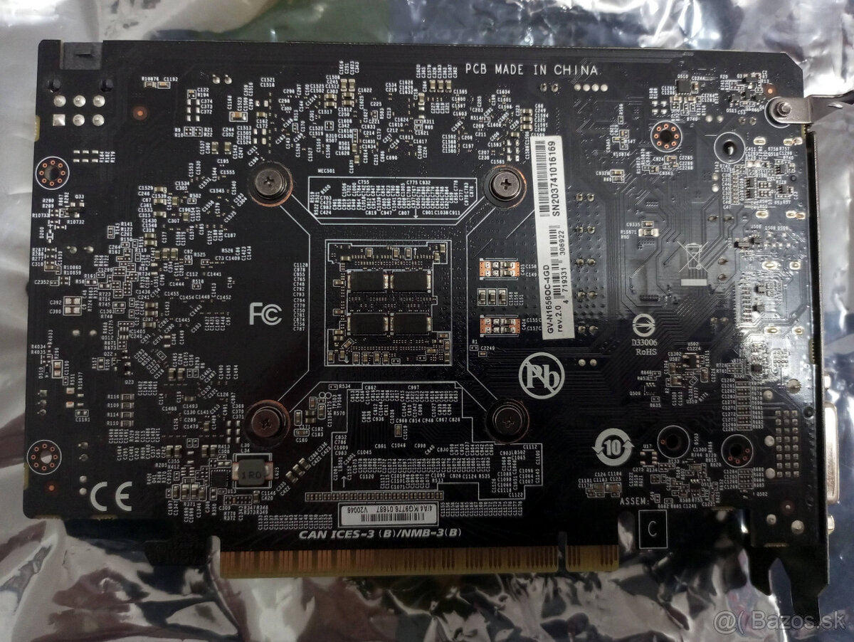 Gigabyte GeForce® GTX 1650 D6 OC 4G - 3