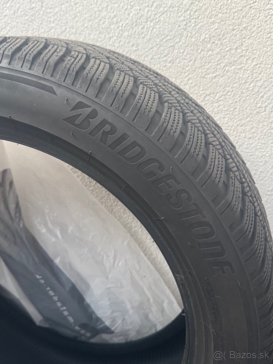 Bridgeston 245/45R18 ako nove - 3