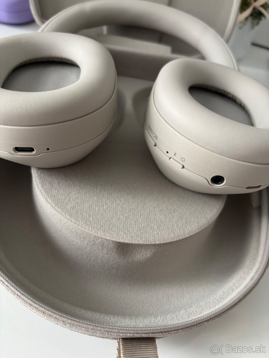 Slúchadlá Sony WH-1000XM5, strieborné - 3