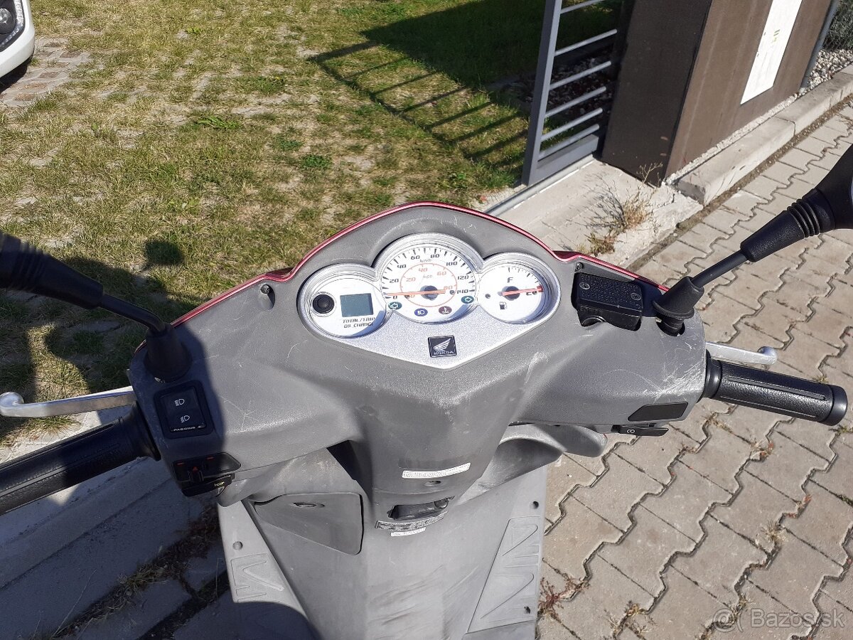 Predám - Honda Dylan 150 - 3