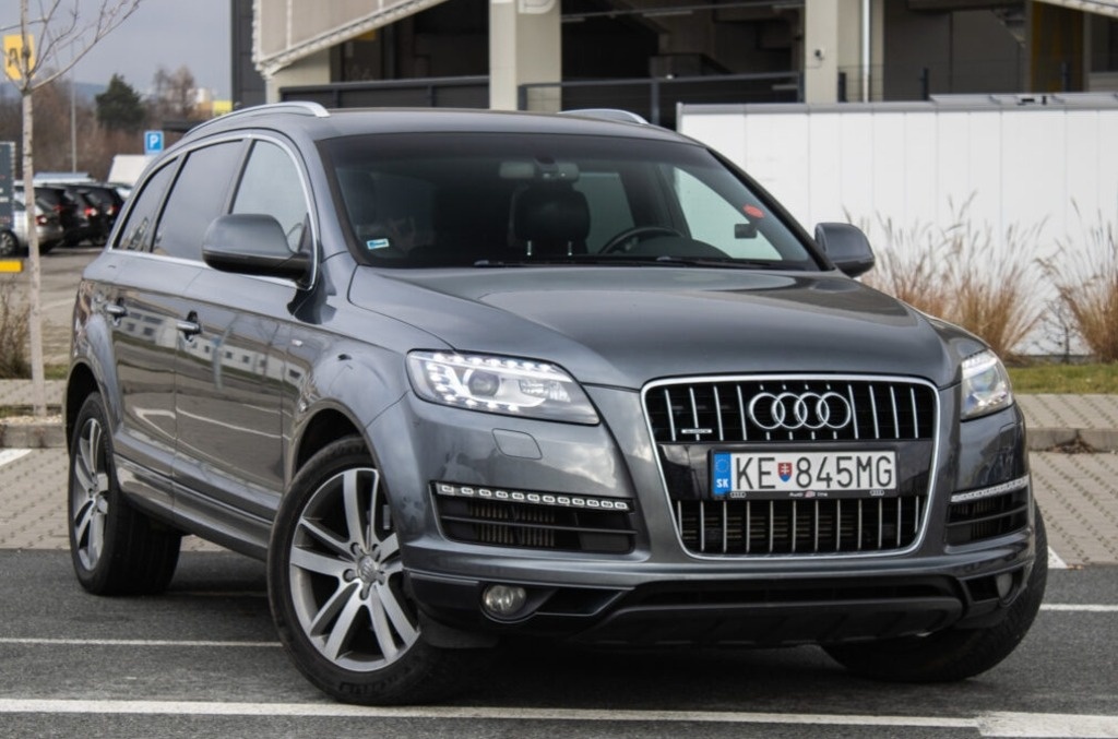 Audi Q7 3.0 TDI quattro Tiptronic S-line (2011) - 3